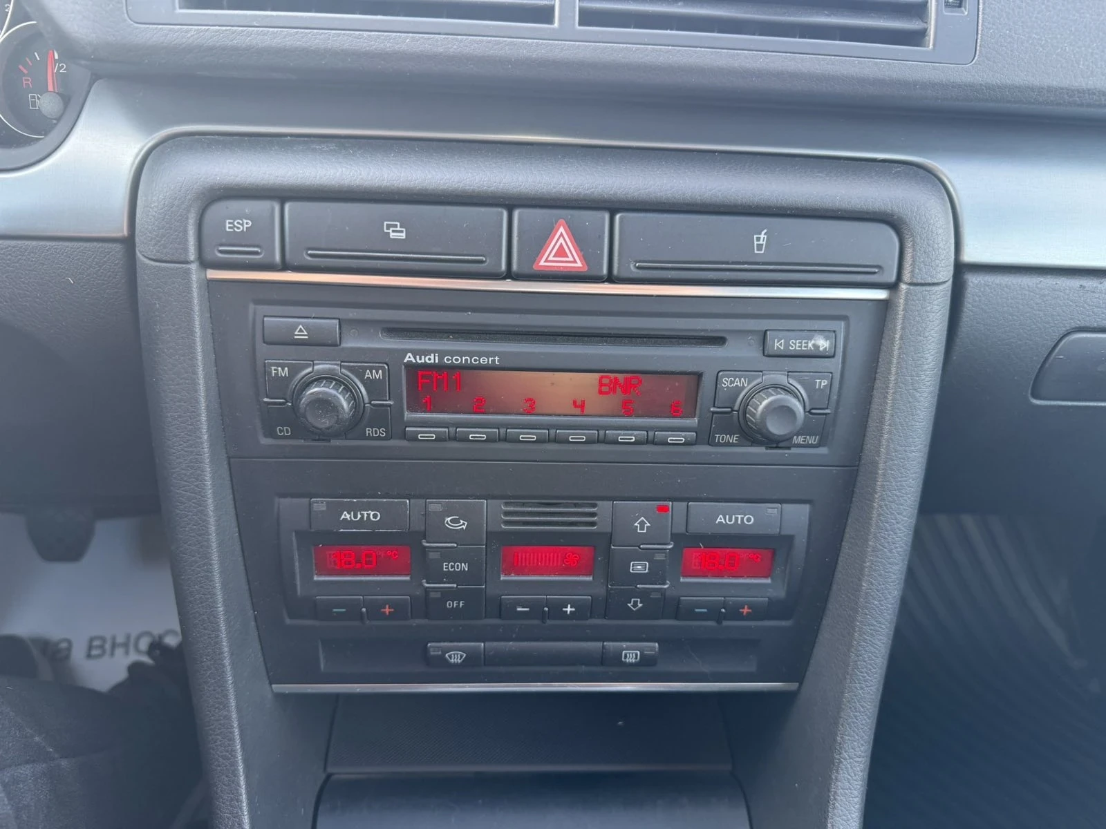 Audi A4 1.6 I   102 к.с. , снимка 15 - Автомобили и джипове - 56216937