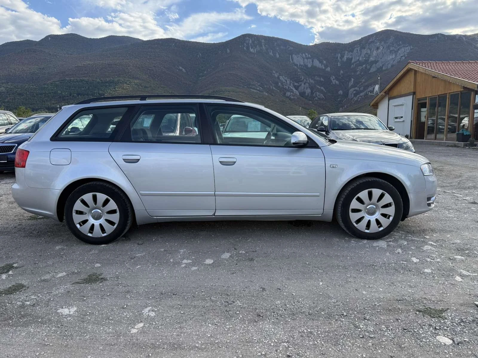 Audi A4 1.6 I   102 к.с. , снимка 6 - Автомобили и джипове - 56216937