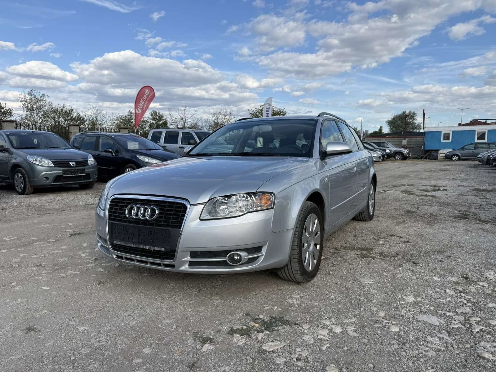 Audi A4 1.6 I   102 к.с. 
