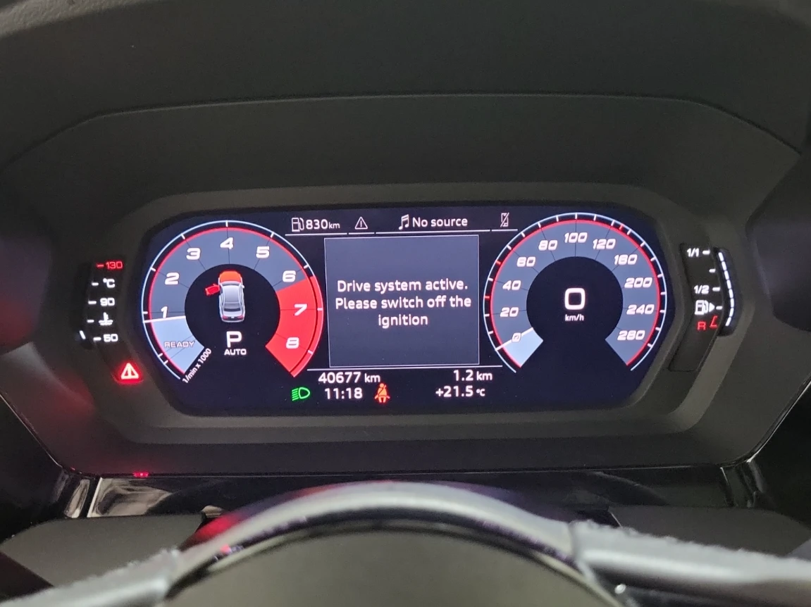 Audi A4 QUATTRO* S-line* Progressiv* Панорама* Подгрев* Am, снимка 10 - Автомобили и джипове - 56320142