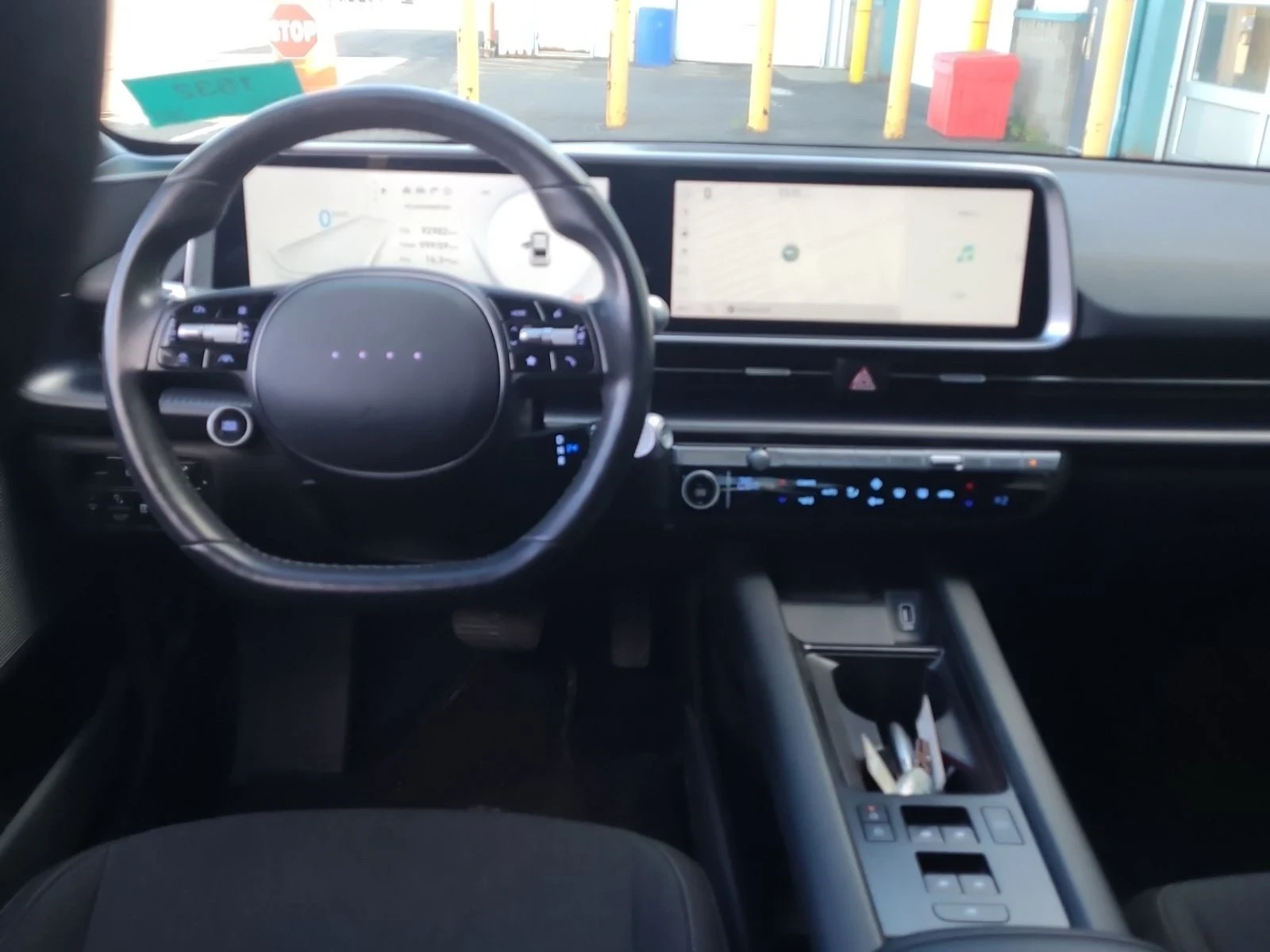Hyundai Ioniq 6 Awd* Long Range Preferred* Back cam* Подгрев, снимка 8 - Автомобили и джипове - 56660180