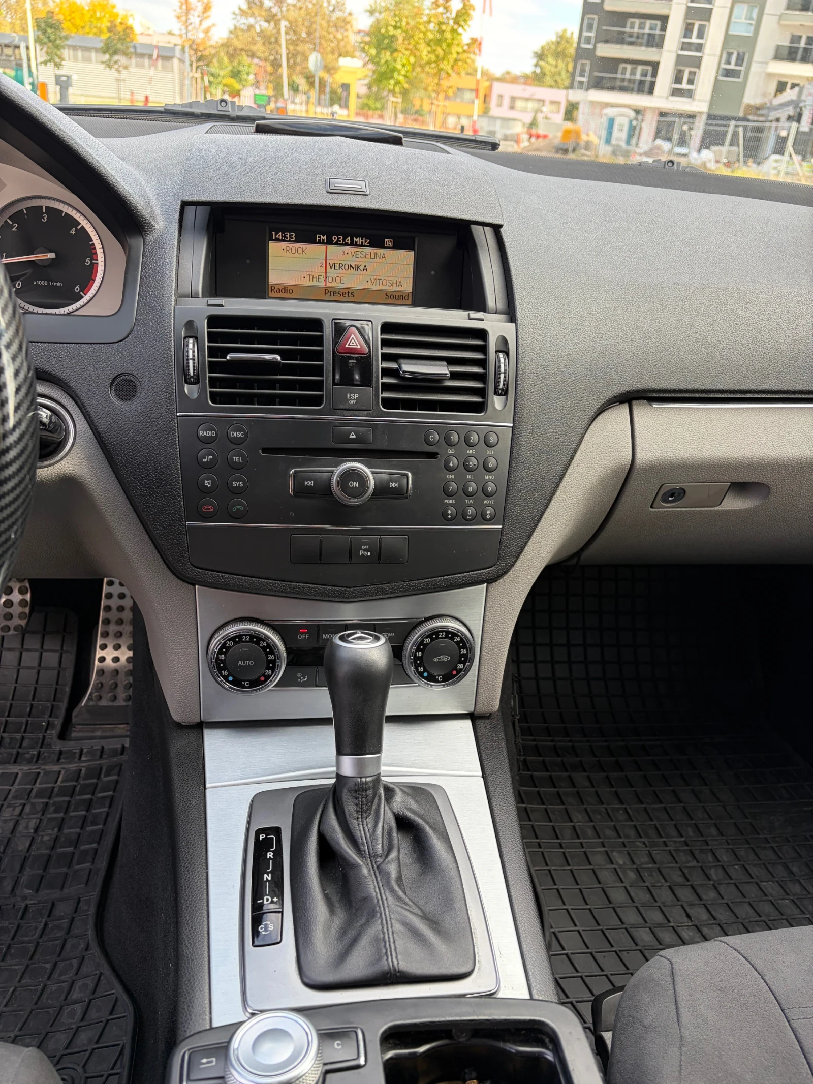 Mercedes-Benz C 220 646 145хил , снимка 12 - Автомобили и джипове - 56733876