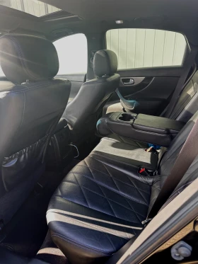 Infiniti QX70, снимка 13