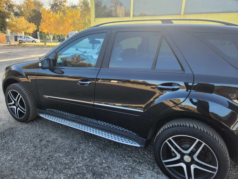 Mercedes-Benz ML 320 CDI Sport, снимка 4 - Автомобили и джипове - 48034056