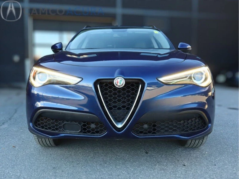 Alfa Romeo Stelvio SPORT* DISTRONIC* ПАНОРАМА* ПОДГРЕВ* МЪРТВА ТОЧКА, снимка 2 - Автомобили и джипове - 52404632