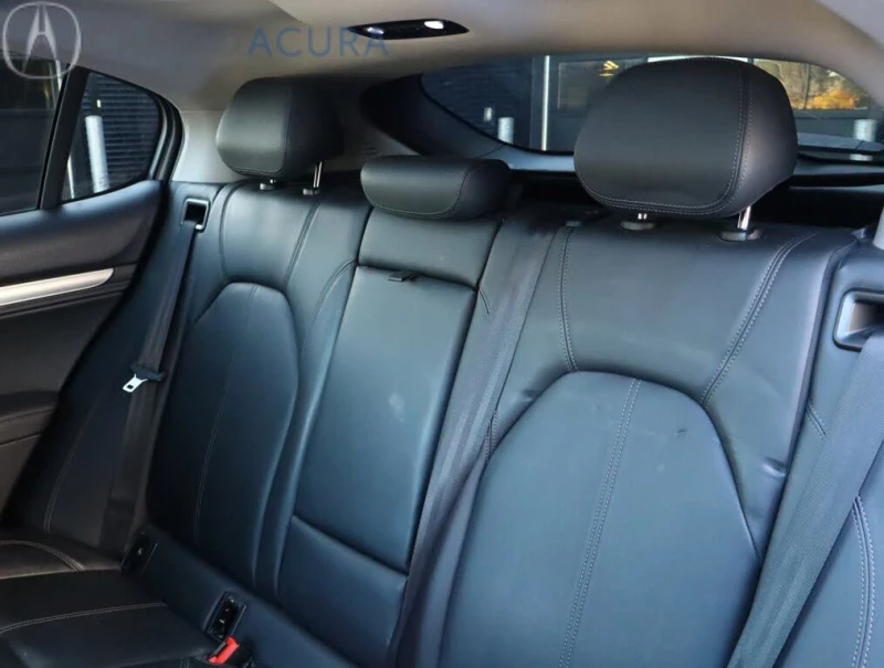 Alfa Romeo Stelvio SPORT* DISTRONIC* ПАНОРАМА* ПОДГРЕВ* МЪРТВА ТОЧКА, снимка 13 - Автомобили и джипове - 52404632