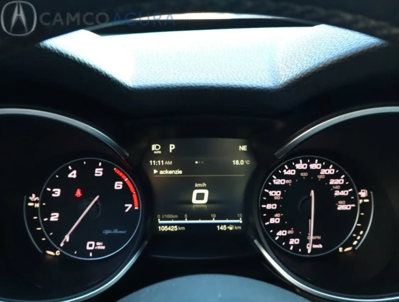 Alfa Romeo Stelvio SPORT* DISTRONIC* ПАНОРАМА* ПОДГРЕВ* МЪРТВА ТОЧКА, снимка 14 - Автомобили и джипове - 52404632