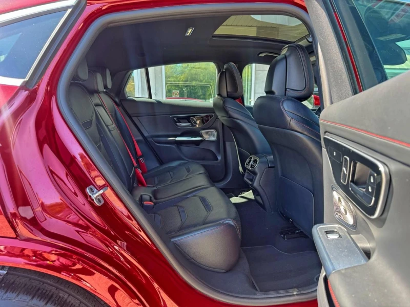 Mercedes-Benz GLC 43 AMG, снимка 6 - Автомобили и джипове - 52719060