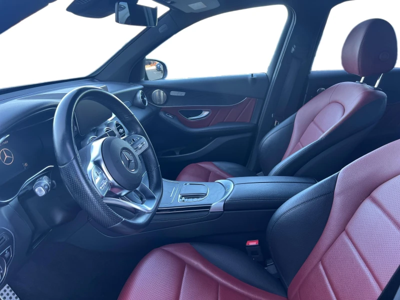 Mercedes-Benz GLC 300 d 4MATIC, снимка 8 - Автомобили и джипове - 53171963
