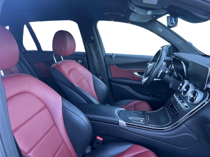 Mercedes-Benz GLC 300 d 4MATIC, снимка 11 - Автомобили и джипове - 53171963