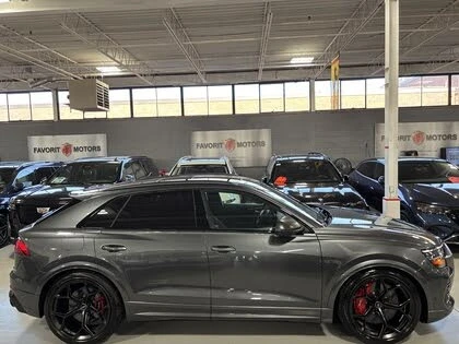 Audi RSQ8 4.0 quattro Performance* АвтоКредит* (Цена до БГ) , снимка 3 - Автомобили и джипове - 53751072