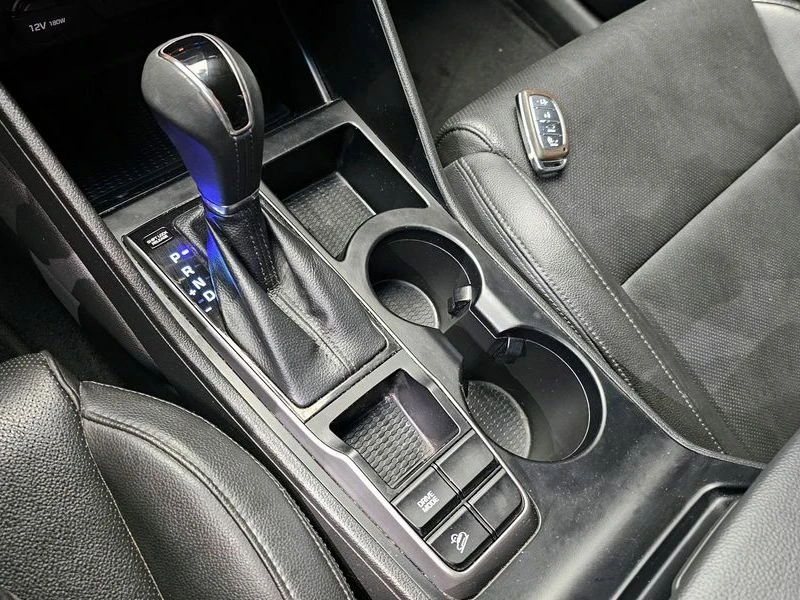 Hyundai Tucson Gasoline 1.6 turbo 2WD| 177к.с.| ВКЛ.ТЕХНОТЕСТ, снимка 9 - Автомобили и джипове - 55734760