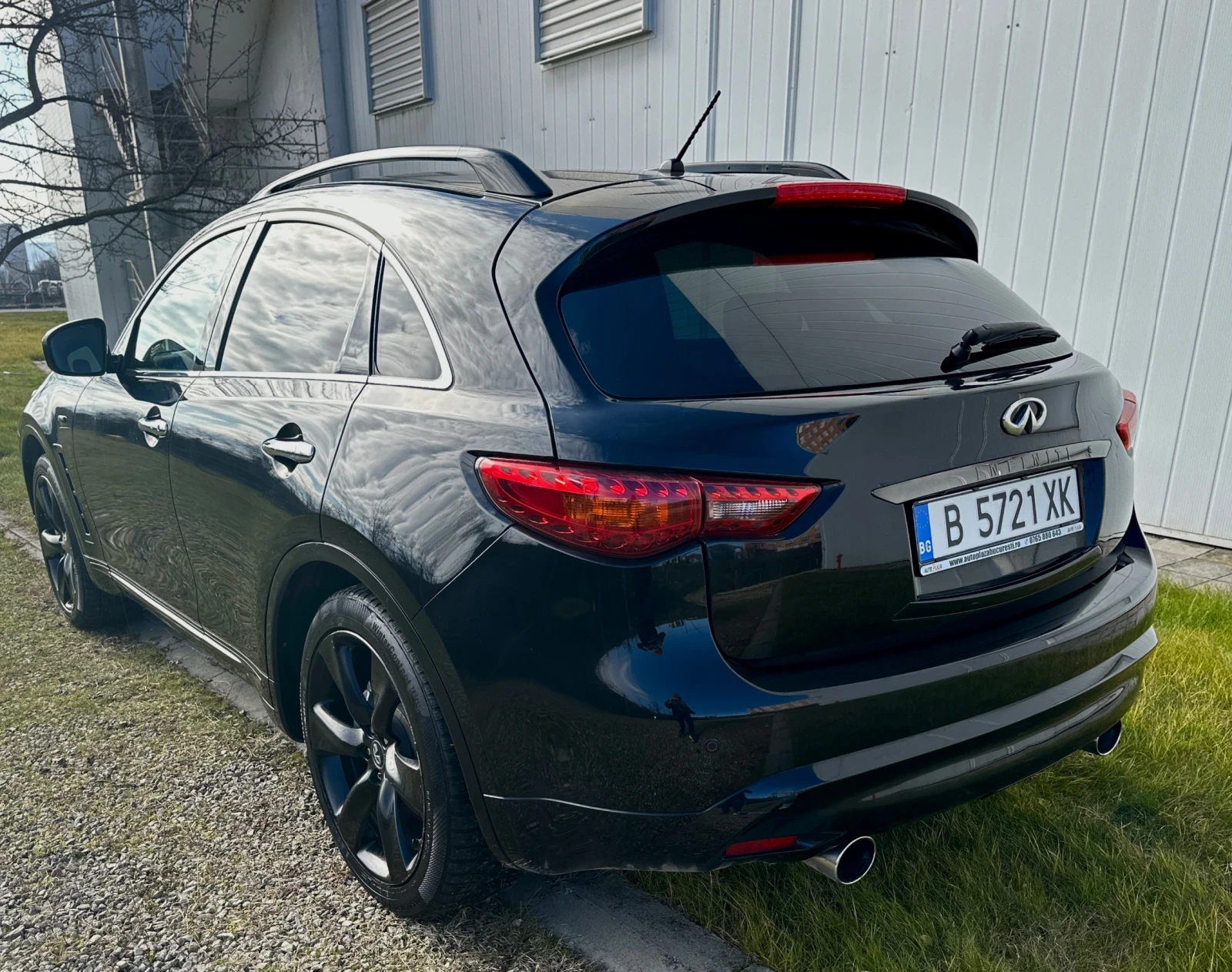 Infiniti QX70  - изображение 6