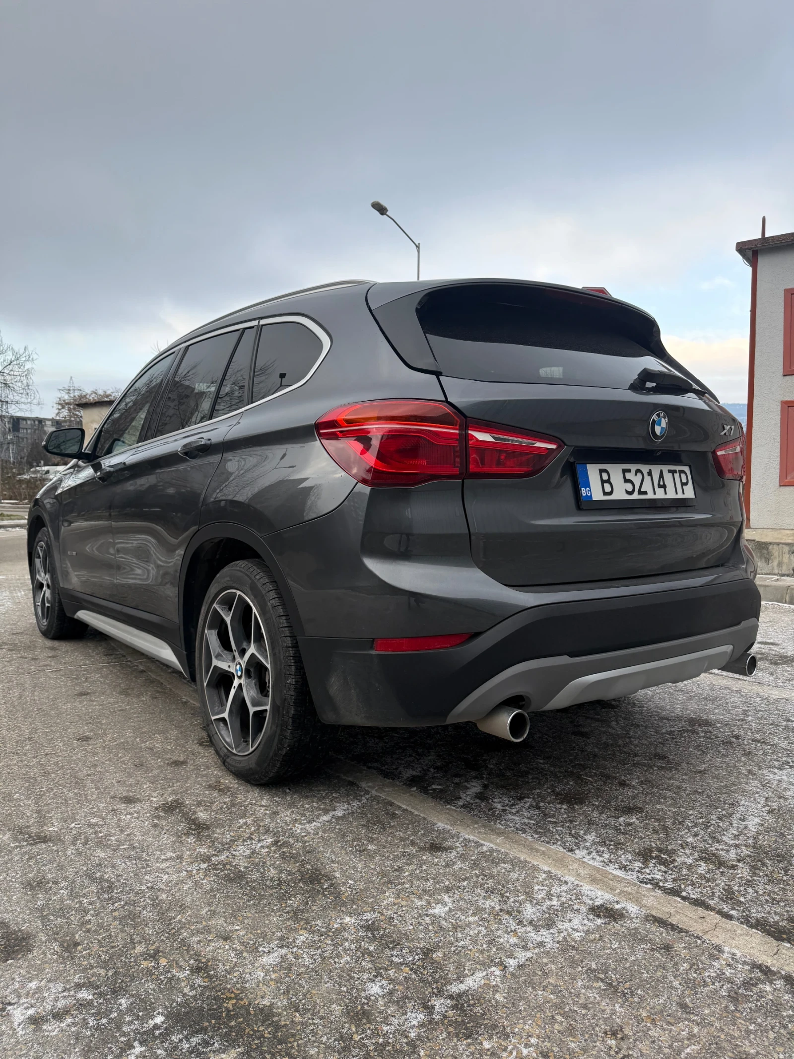 BMW X1 xDrive 2.8i, снимка 2 - Автомобили и джипове - 53733862