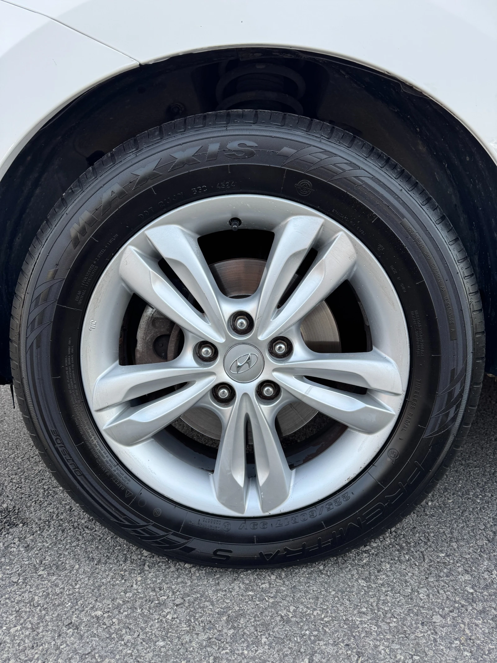 Hyundai IX35 1.7 CRDI НОВ ВНОС , снимка 15 - Автомобили и джипове - 53753487