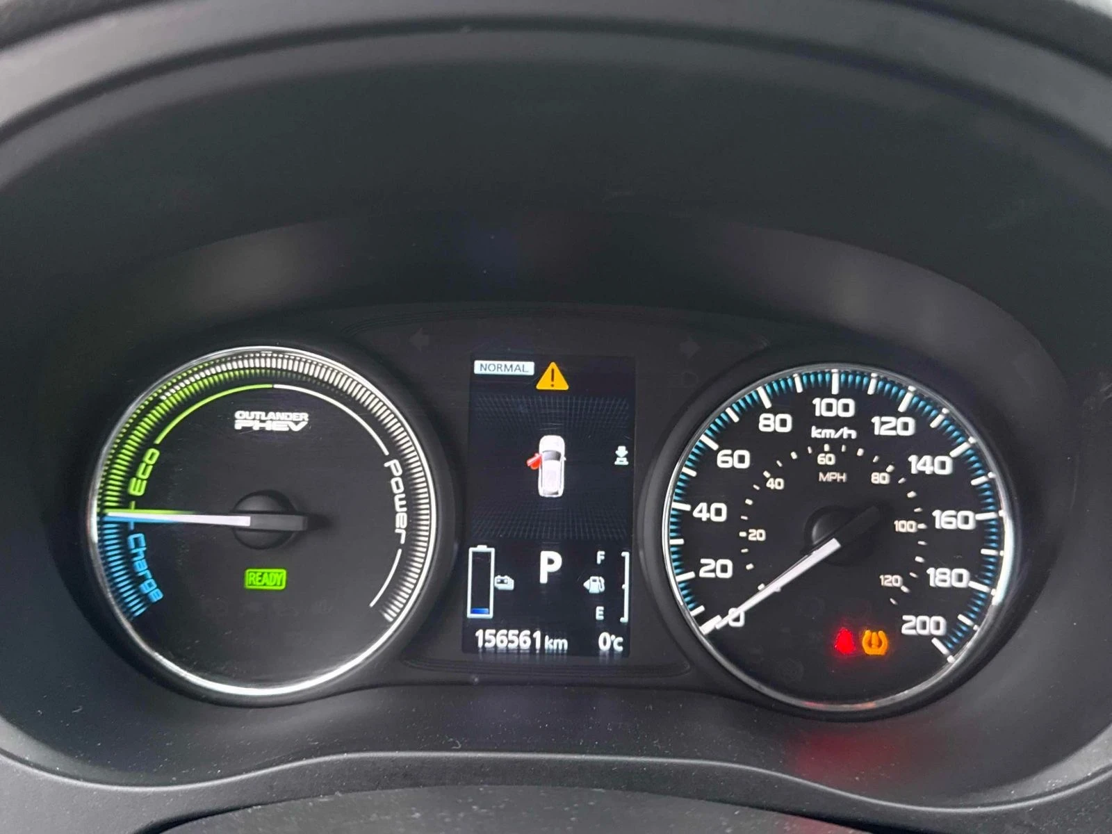 Mitsubishi Outlander PHEV S-AWC* 4х4* Hybrid* Камера* Подгрев* Пано, снимка 8 - Автомобили и джипове - 53816060