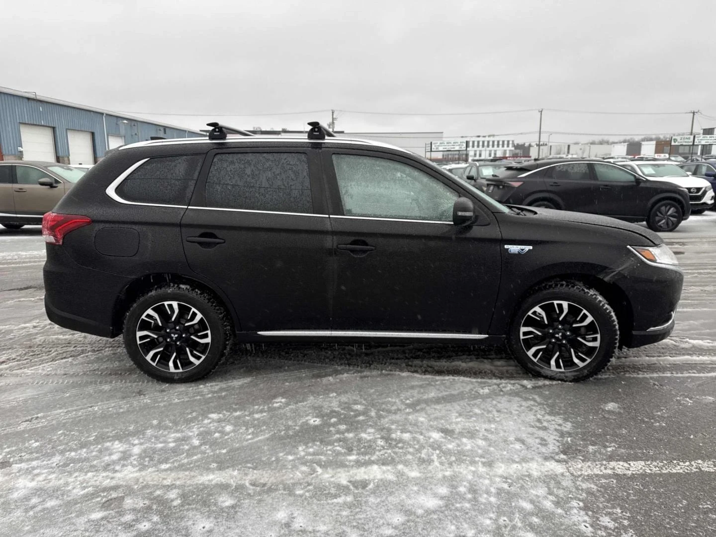 Mitsubishi Outlander PHEV S-AWC* 4х4* Hybrid* Камера* Подгрев* Пано, снимка 4 - Автомобили и джипове - 53816060