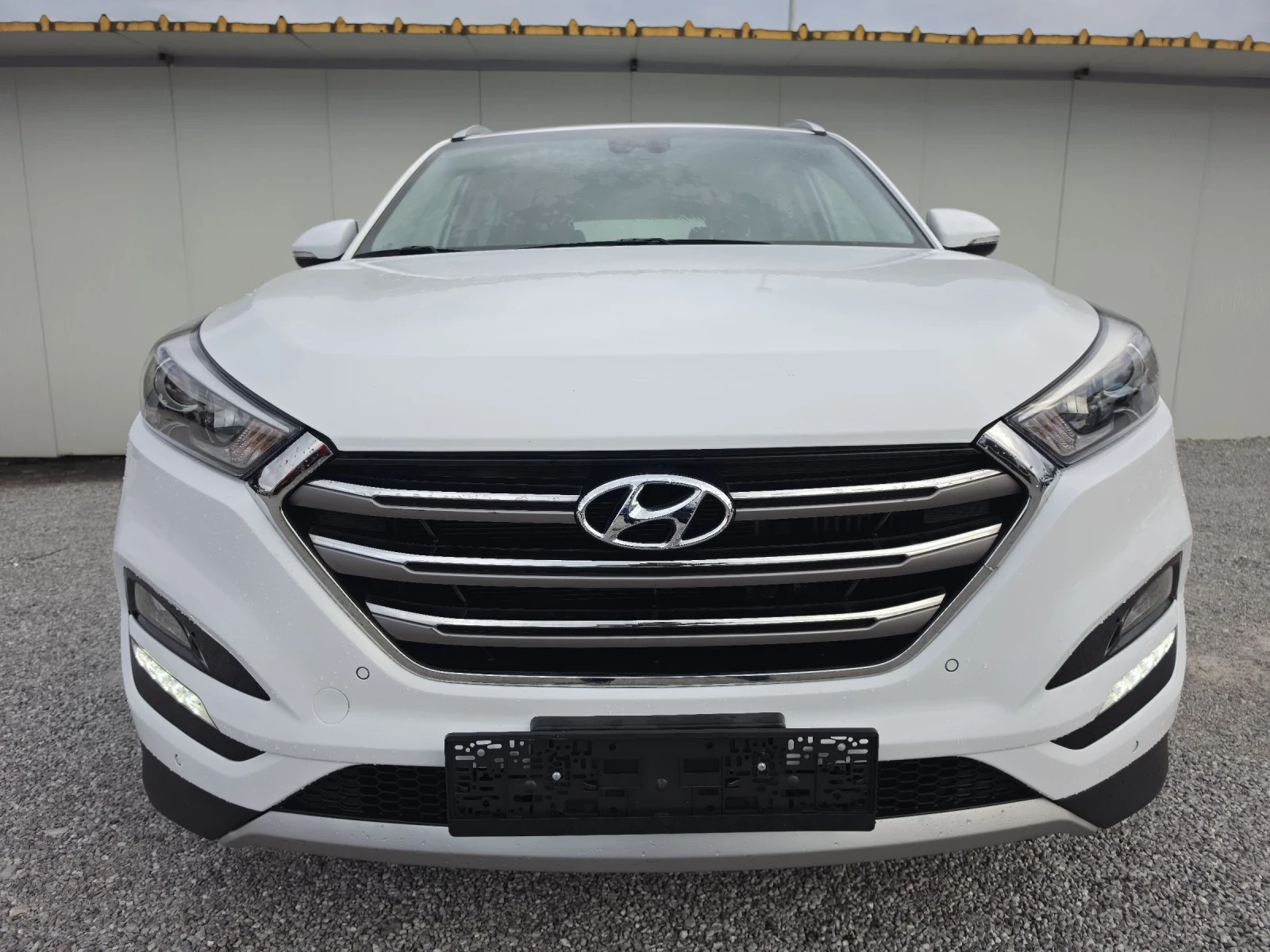 Hyundai Tucson 1.7GRDi Xpossible 100000km, снимка 5 - Автомобили и джипове - 53892334