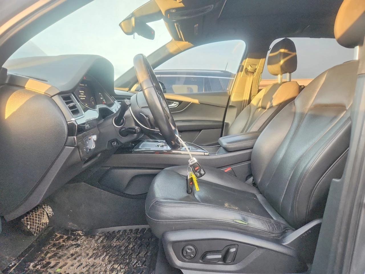 Audi Q7 3.0* PRESTIGE* FULL, снимка 8 - Автомобили и джипове - 54083353