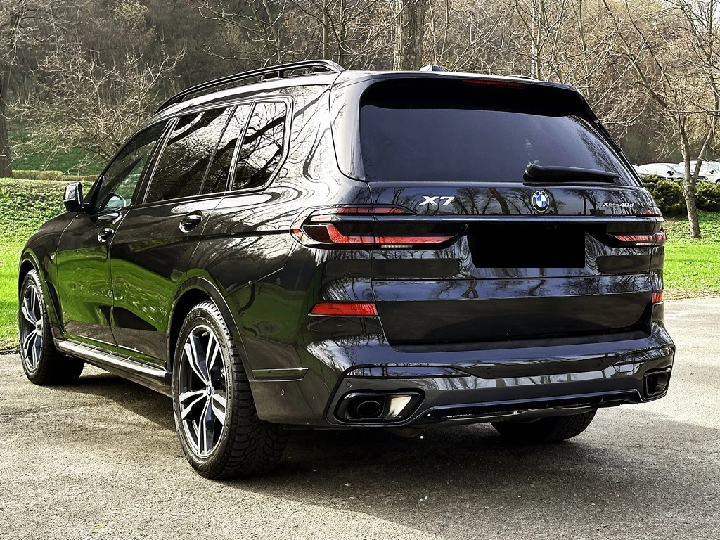 BMW X7 40d Mhev M-Sport Pro, снимка 3 - Автомобили и джипове - 54363057