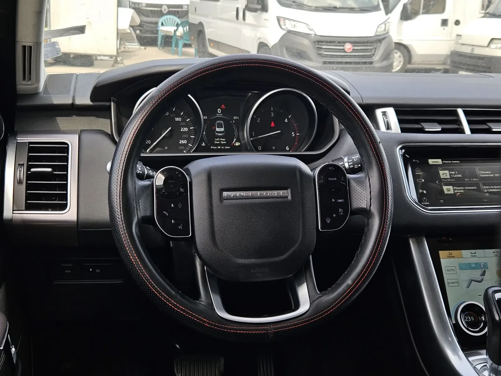 Land Rover Range Rover Sport 3.0D , снимка 8 - Автомобили и джипове - 54501314