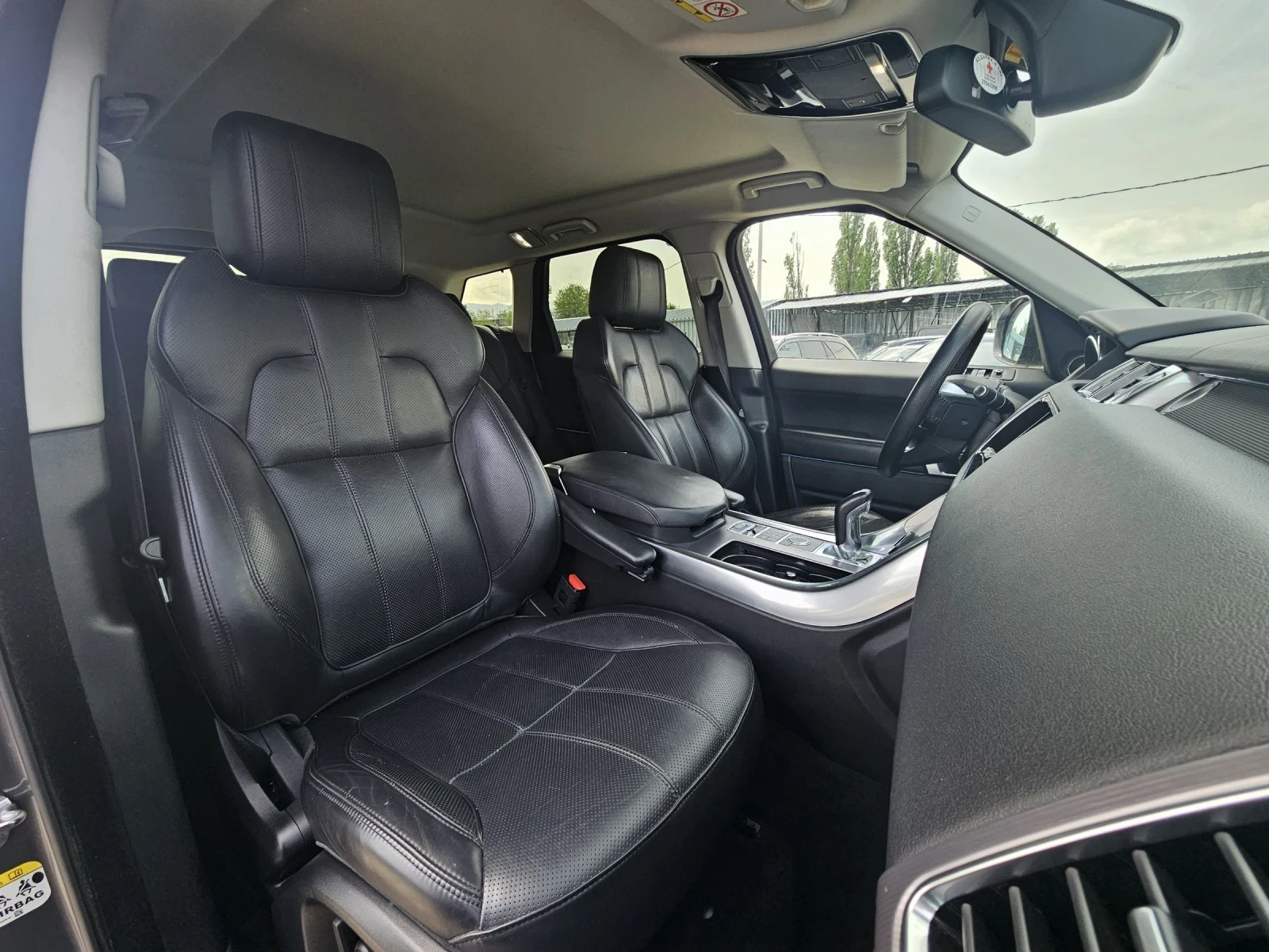 Land Rover Range Rover Sport 3.0D , снимка 13 - Автомобили и джипове - 54501314