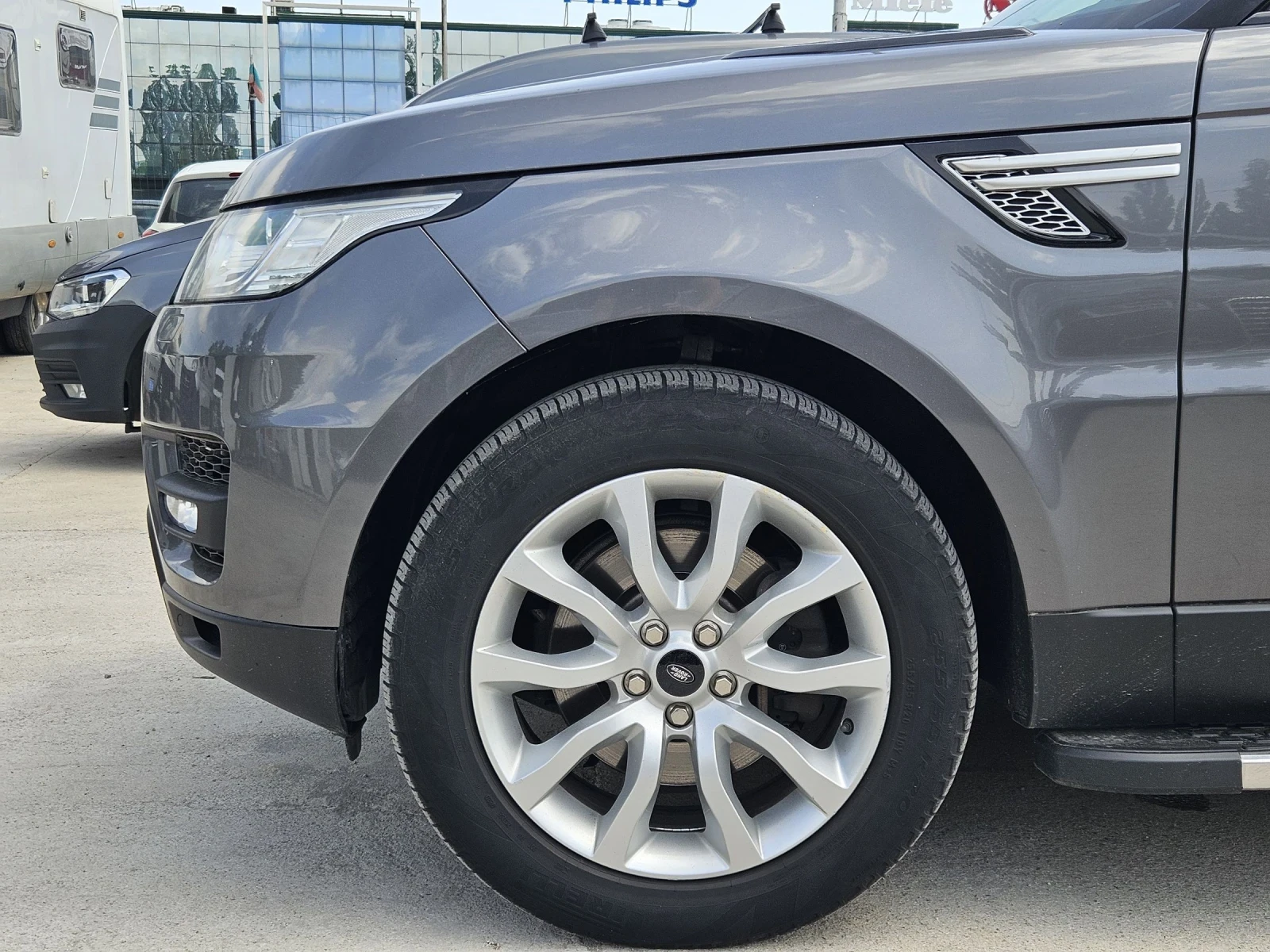 Land Rover Range Rover Sport 3.0D , снимка 15 - Автомобили и джипове - 54501314
