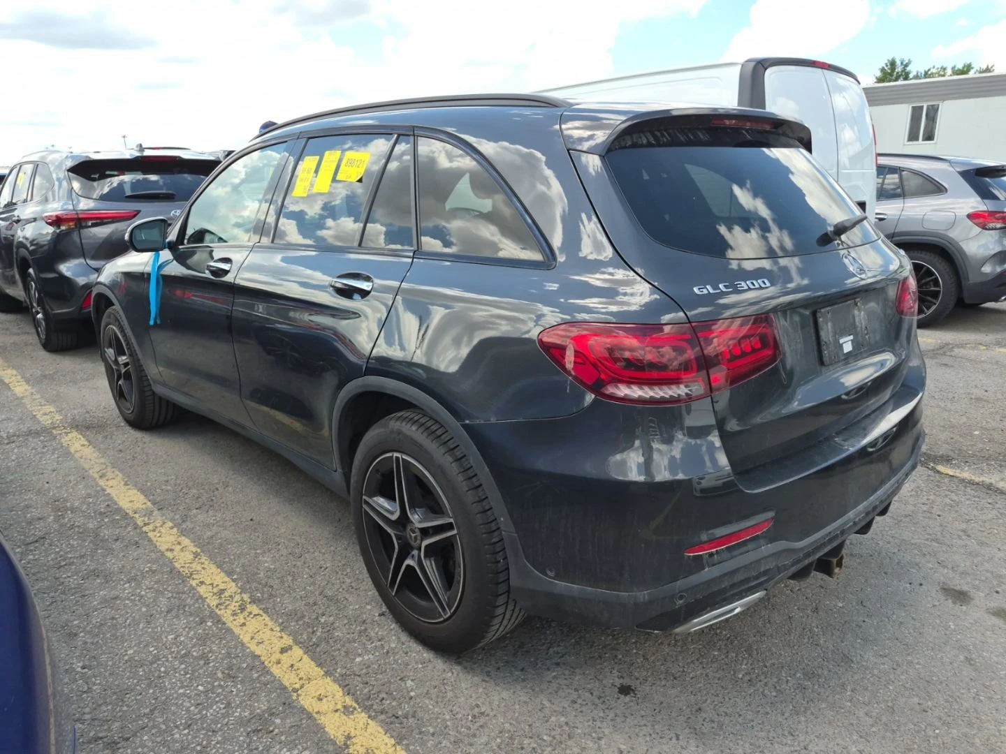 Mercedes-Benz GLC 300 AMG-pkg| 360| CarPlay| Keyless, снимка 4 - Автомобили и джипове - 55250637