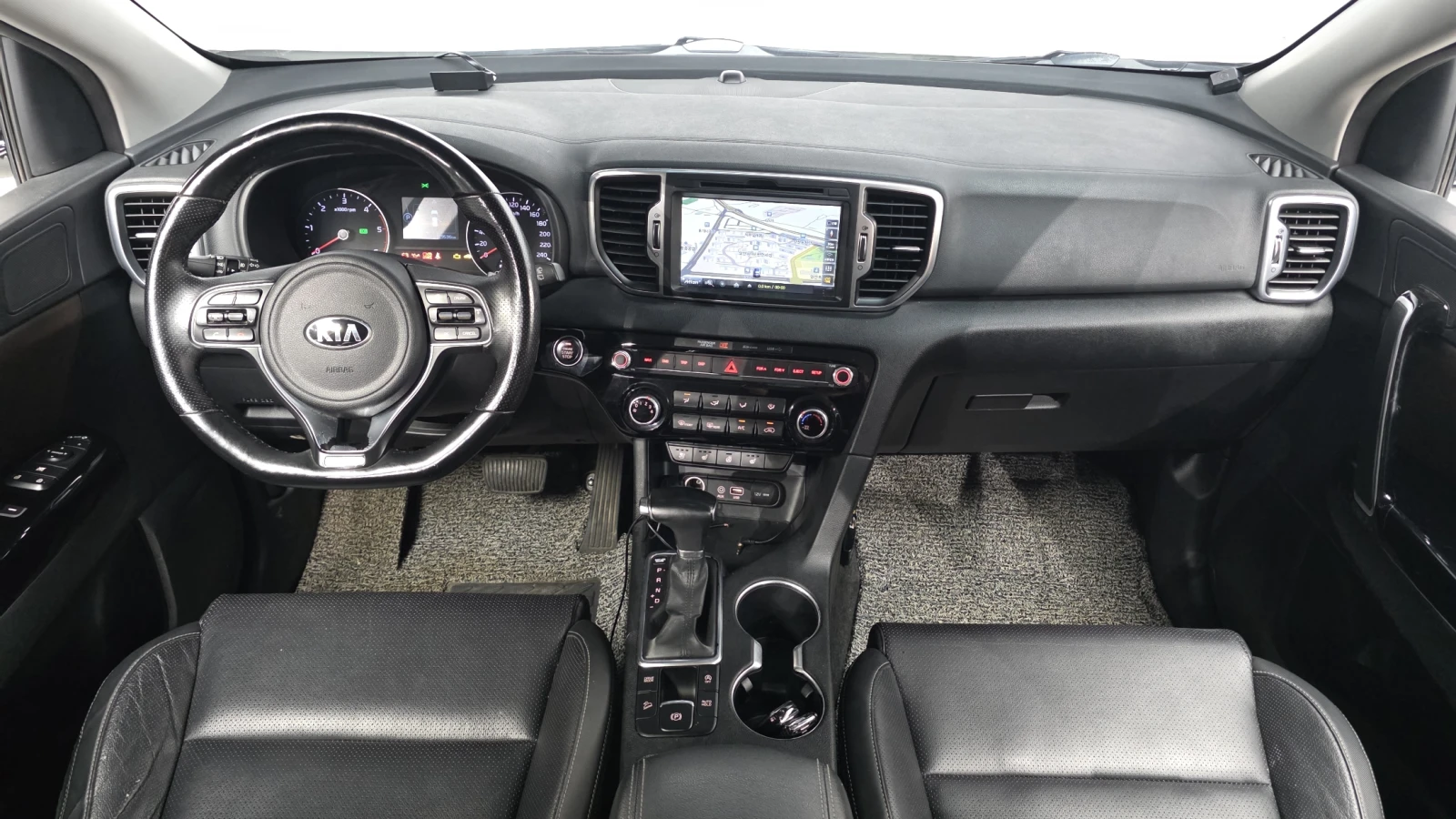 Kia Sportage Diesel 2WD Noblesse autogeorge.com, снимка 10 - Автомобили и джипове - 55736865