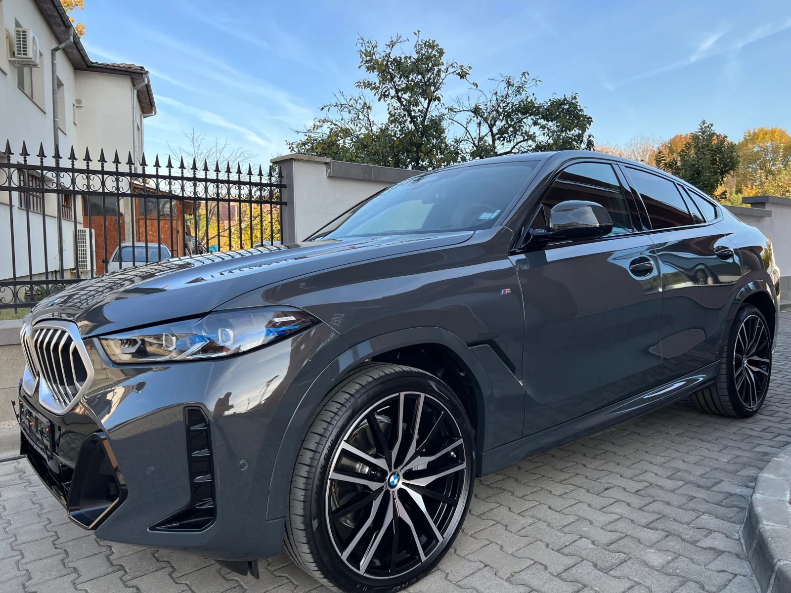 BMW X6 M xdrive sport, снимка 2 - Автомобили и джипове - 55899930