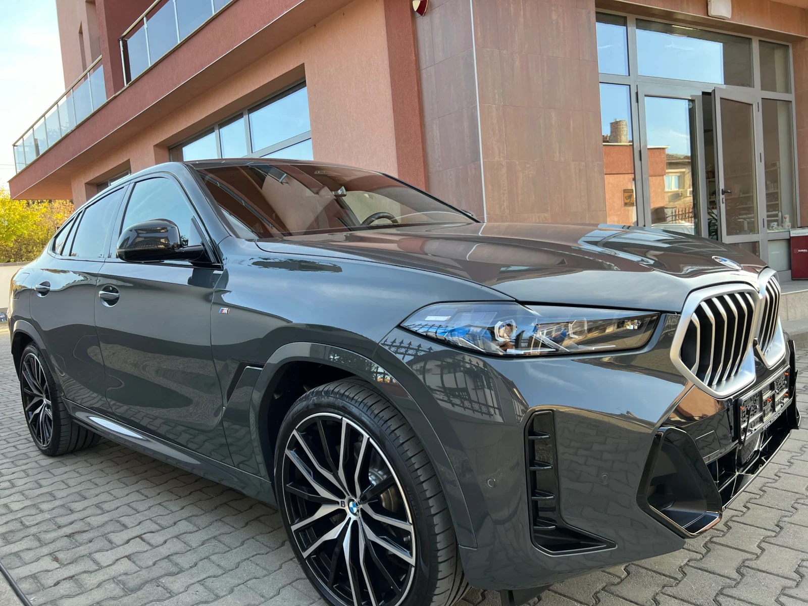 BMW X6 M xdrive sport, снимка 3 - Автомобили и джипове - 55899930