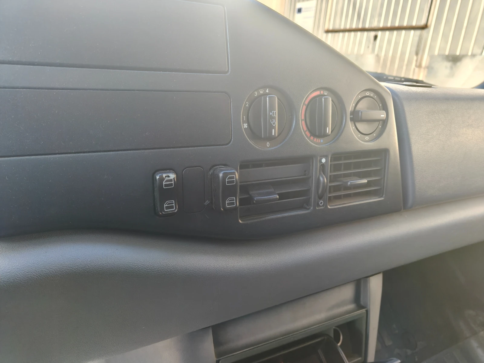 Mercedes-Benz 412 412D - изображение 6