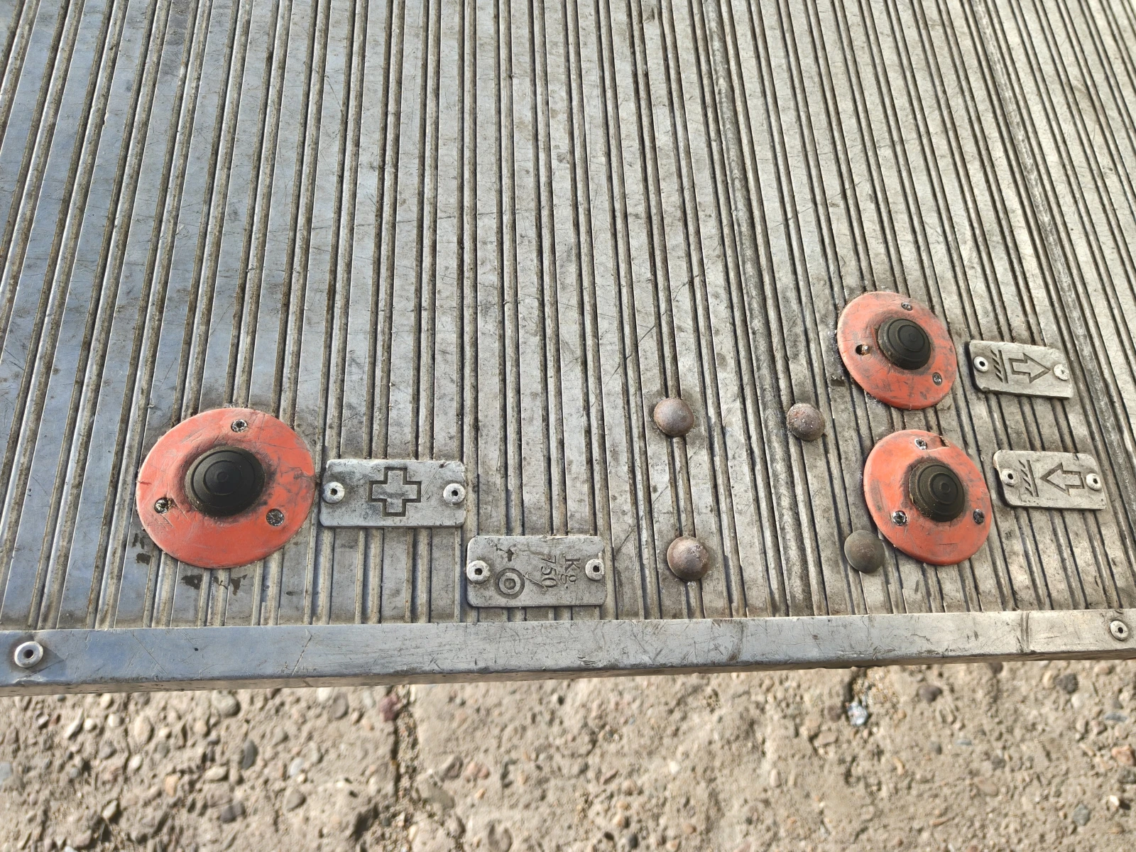 Mercedes-Benz 412 412D - изображение 9