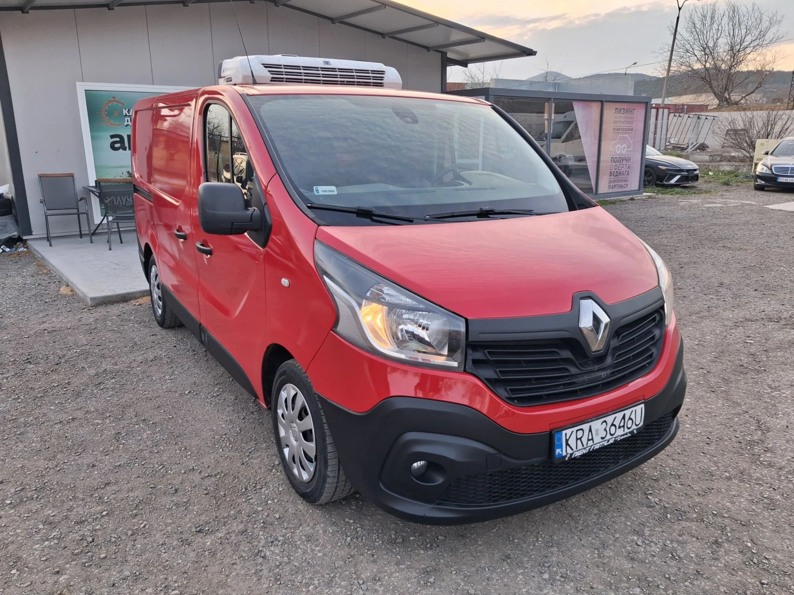 Renault Trafic Хладилен, 1.6, 116 к.с. 6 скорости, клима, снимка 3 - Бусове и автобуси - 55612070