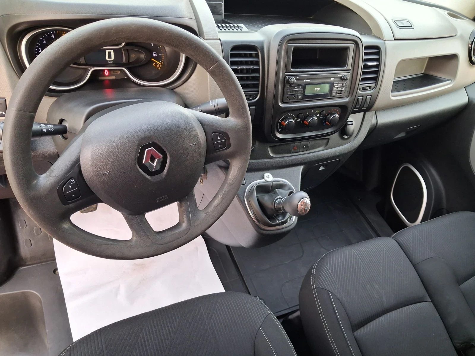 Renault Trafic Хладилен, 1.6, 116 к.с. 6 скорости, клима, снимка 10 - Бусове и автобуси - 55612070