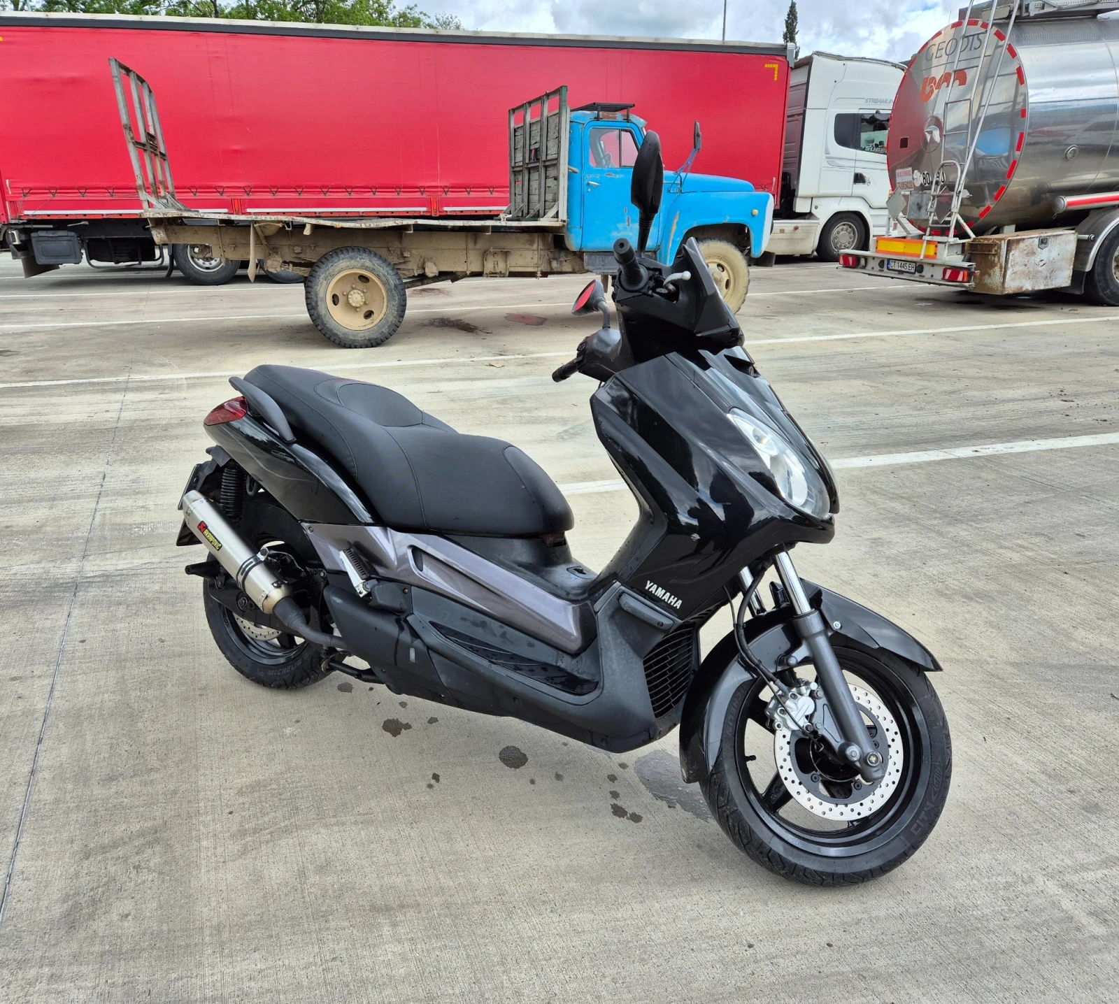 Yamaha X-max 125 - изображение 2