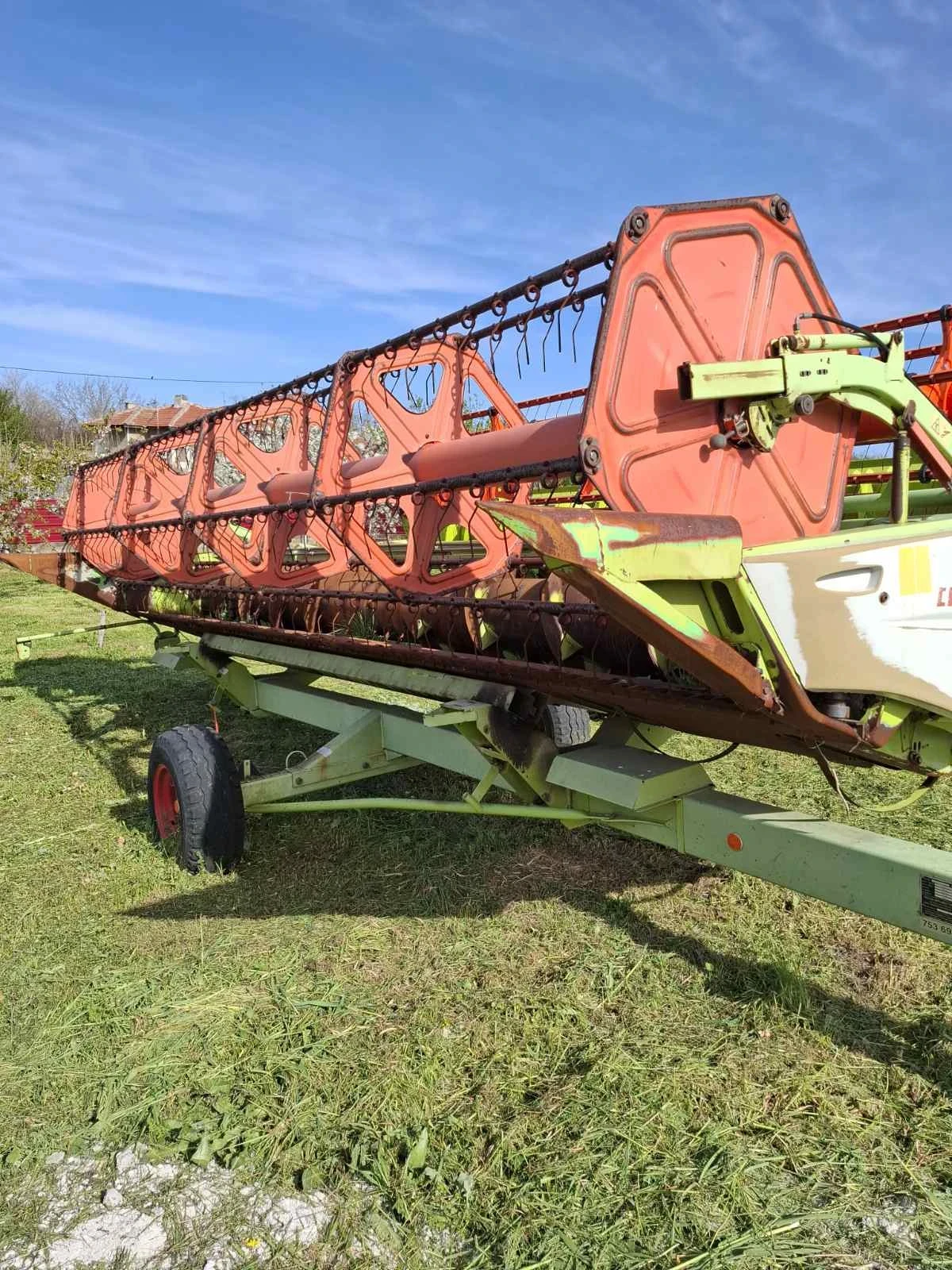 Комбайн Claas, снимка 9 - Селскостопанска техника - 54233090