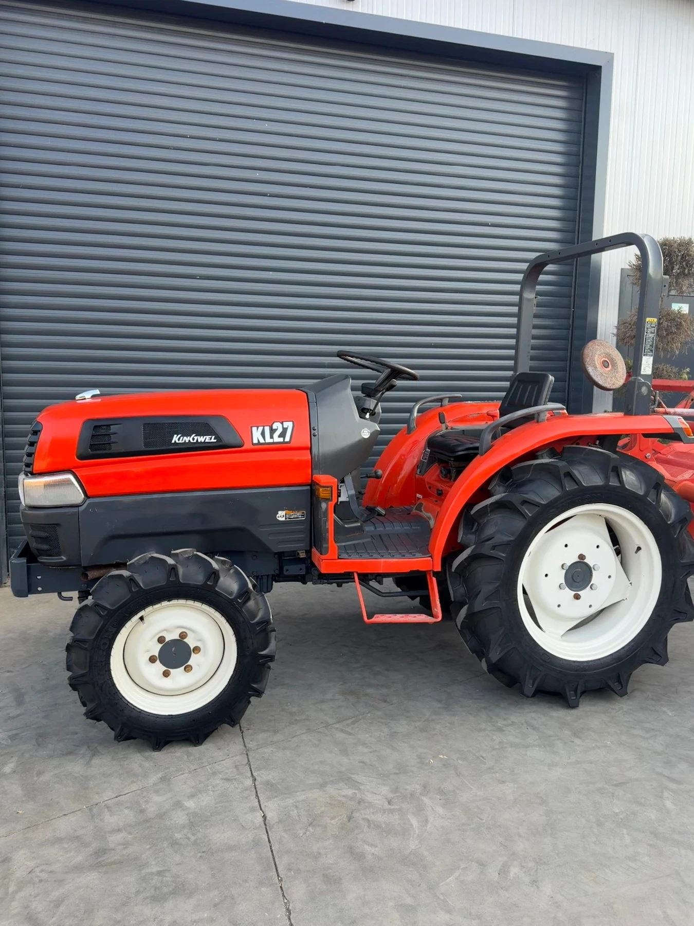 Трактор Kubota KL27 27кс., снимка 3 - Селскостопанска техника - 55890837