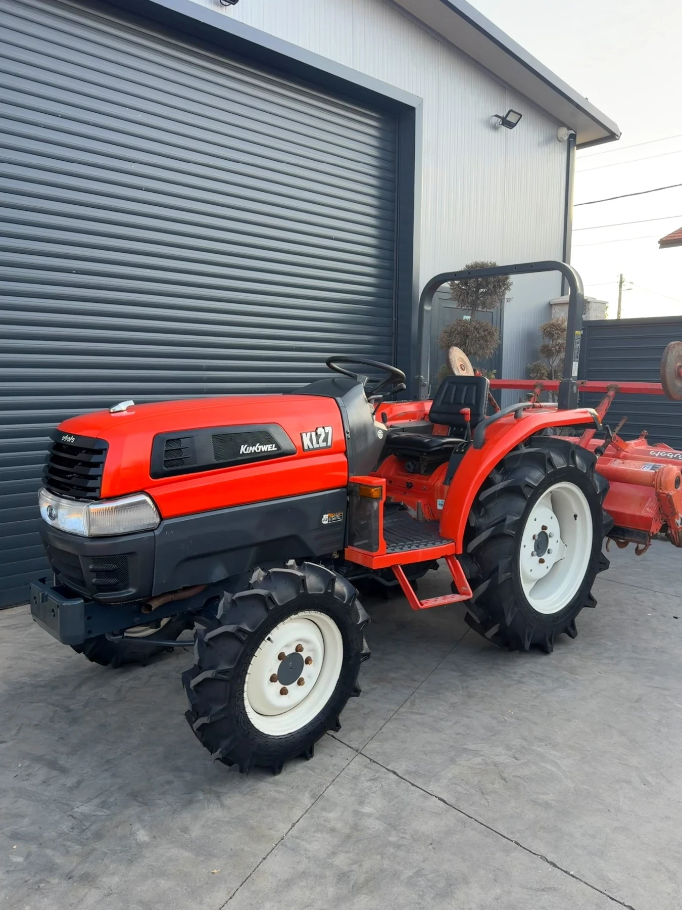 Трактор Kubota KL27 27кс.
