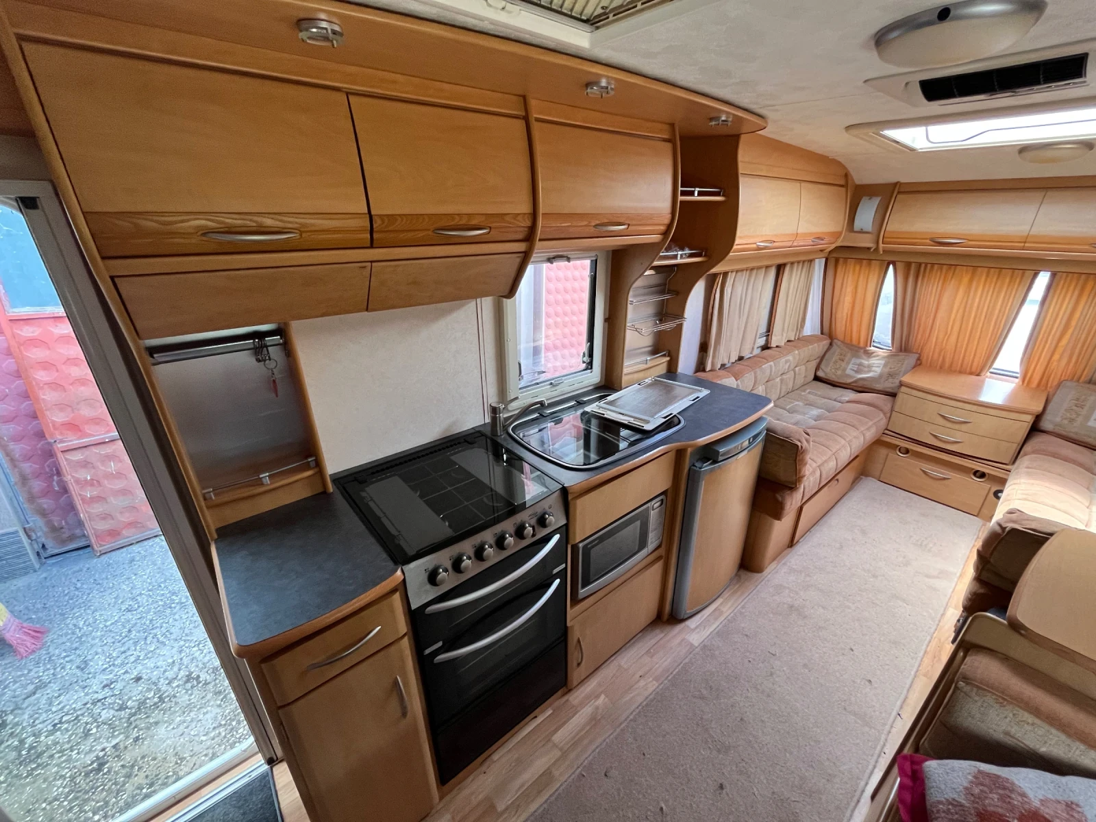 Каравана Coachmen Laser 590/4 - изображение 9