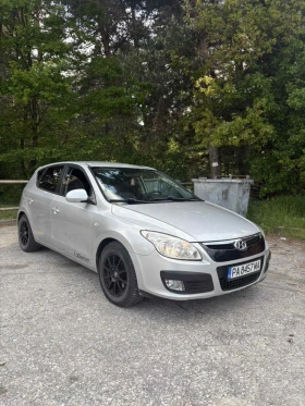 Hyundai I30 1.6 CRDI, снимка 1