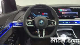 BMW i7, снимка 13
