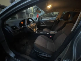 Toyota Avensis | Mobile.bg    12