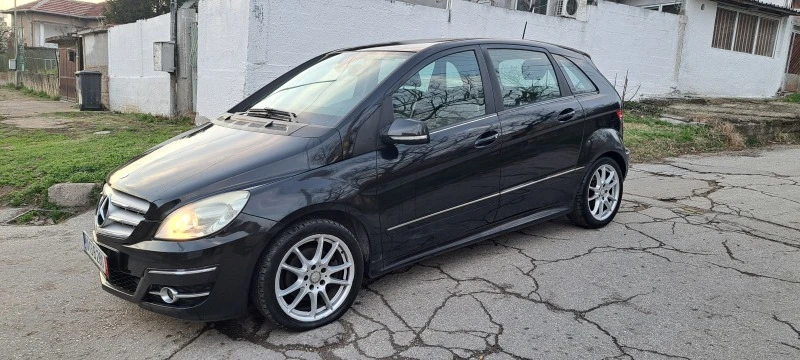 Mercedes-Benz B 200 2.0d, снимка 12 - Автомобили и джипове - 44718874