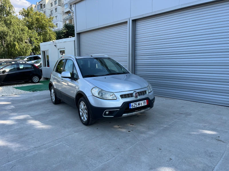 Fiat Sedici 1.6 газ 4х4, снимка 1 - Автомобили и джипове - 46561878