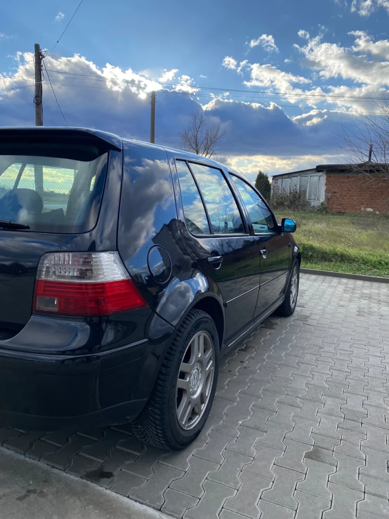 VW Golf, снимка 6 - Автомобили и джипове - 48086691