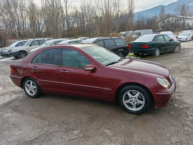 Mercedes-Benz C 220, снимка 3 - Автомобили и джипове - 48182421