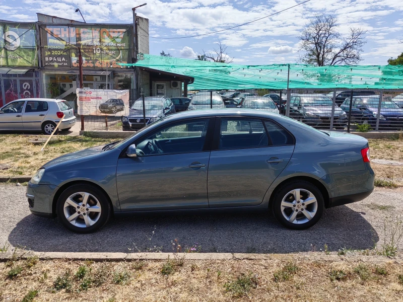 VW Jetta 1.9 tdi  105ps, снимка 4 - Автомобили и джипове - 50986932