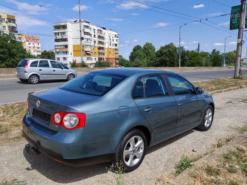 VW Jetta 1.9 tdi  105ps, снимка 5 - Автомобили и джипове - 50986932