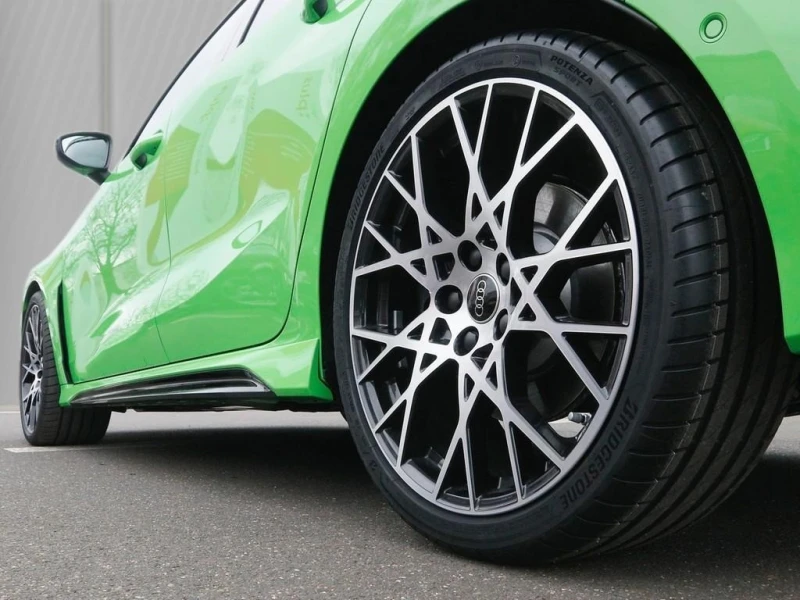 Audi Rs3 2.5 TFSI/FACELIFT/SONOS/MATRIX/HEAD UP/PANO/, снимка 4 - Автомобили и джипове - 51224895